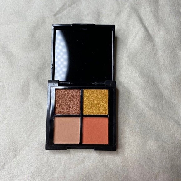 YC Collection Eyeshadow Quad Brand New. - Picture 4 of 6